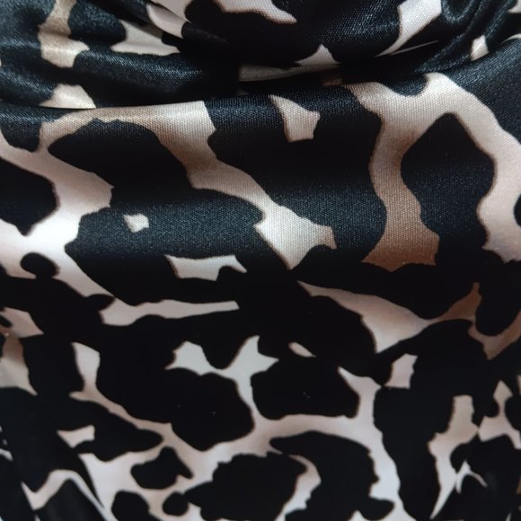 NWOT ALFANI Sleeveless Cowl Neck Top Size M - Picture 2 of 4